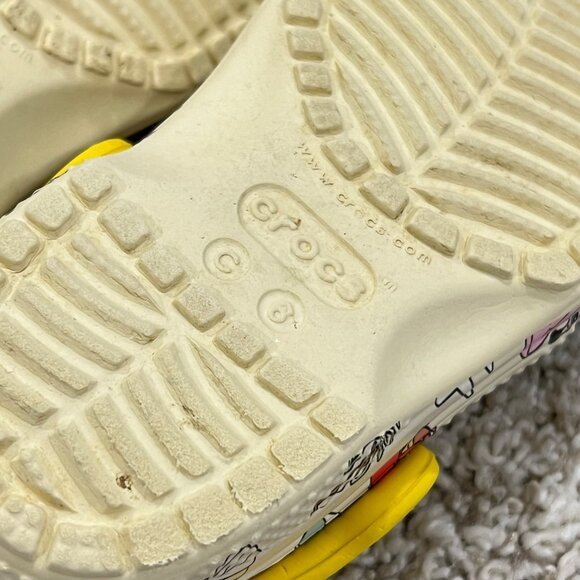 Kids Crocs Clogs With Tropical Print & Palm Tree Charm - Size C6 - Picture 4 of 5